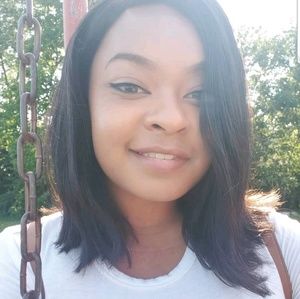 Meet your Posher, Sephorah